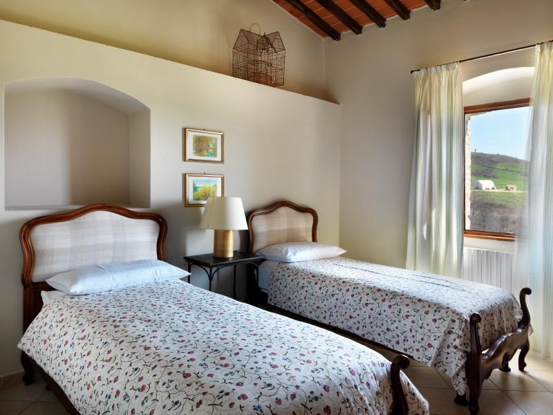 Agriturismo Piettorri 카솔레 델사 객실 사진