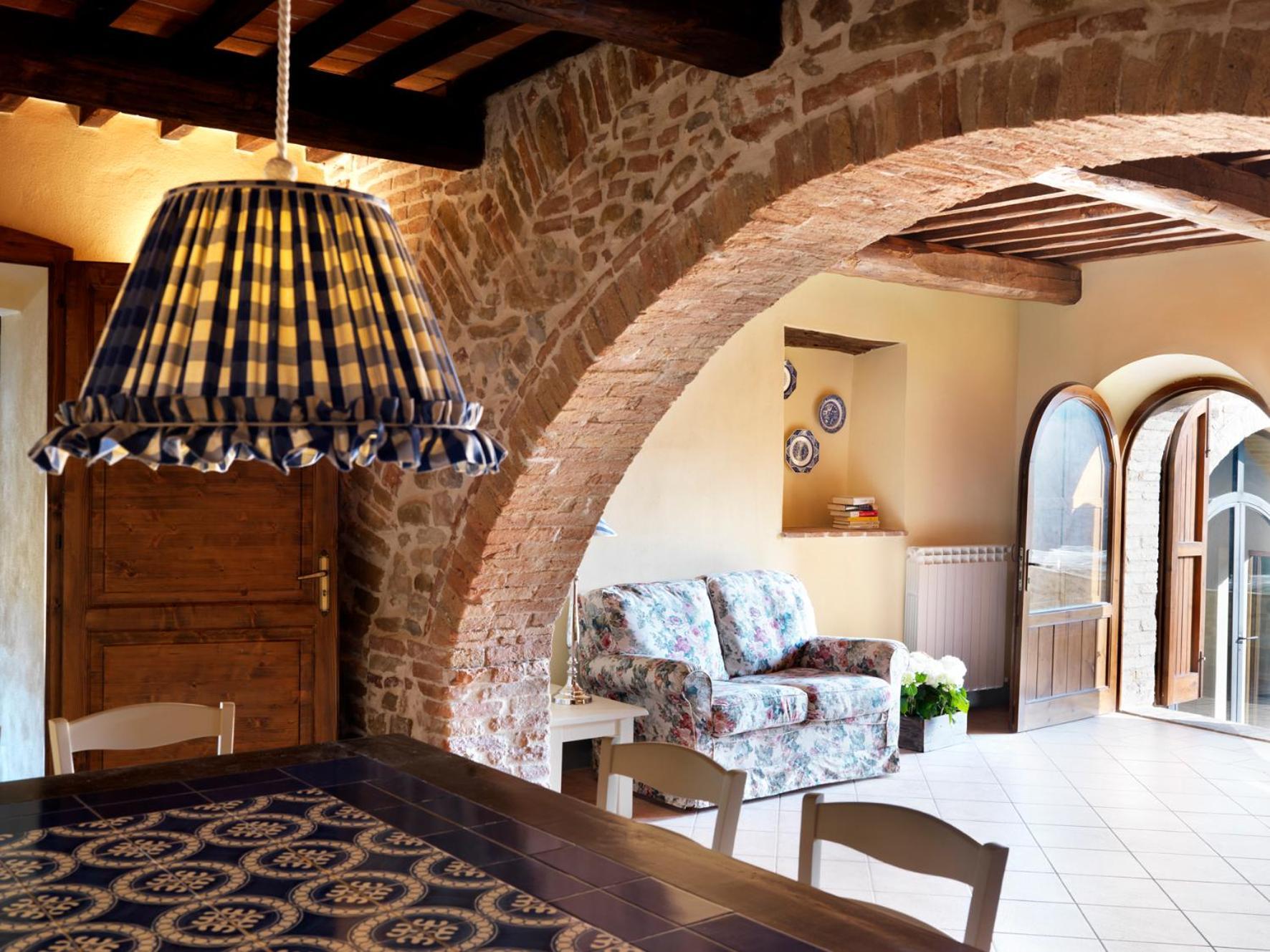 Agriturismo Piettorri 카솔레 델사 객실 사진
