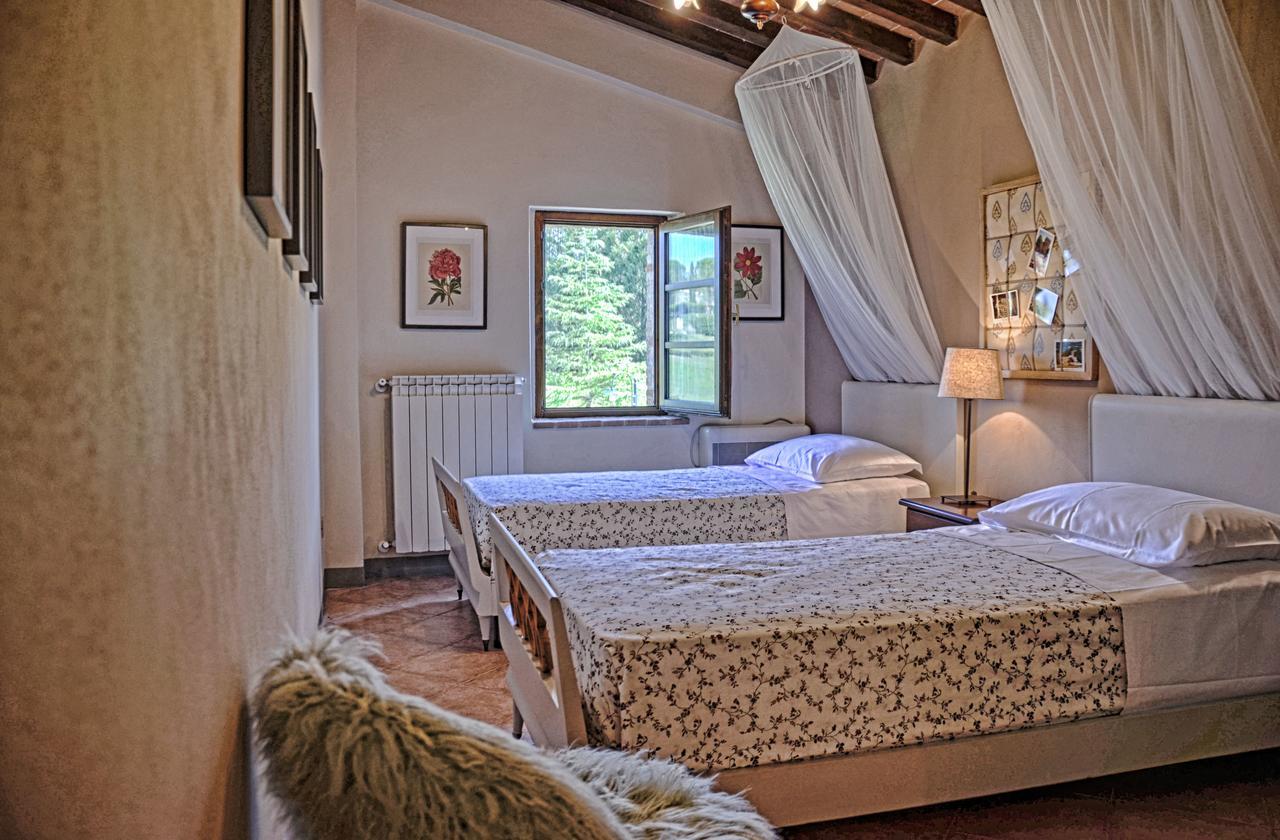 Agriturismo Piettorri 카솔레 델사 외부 사진