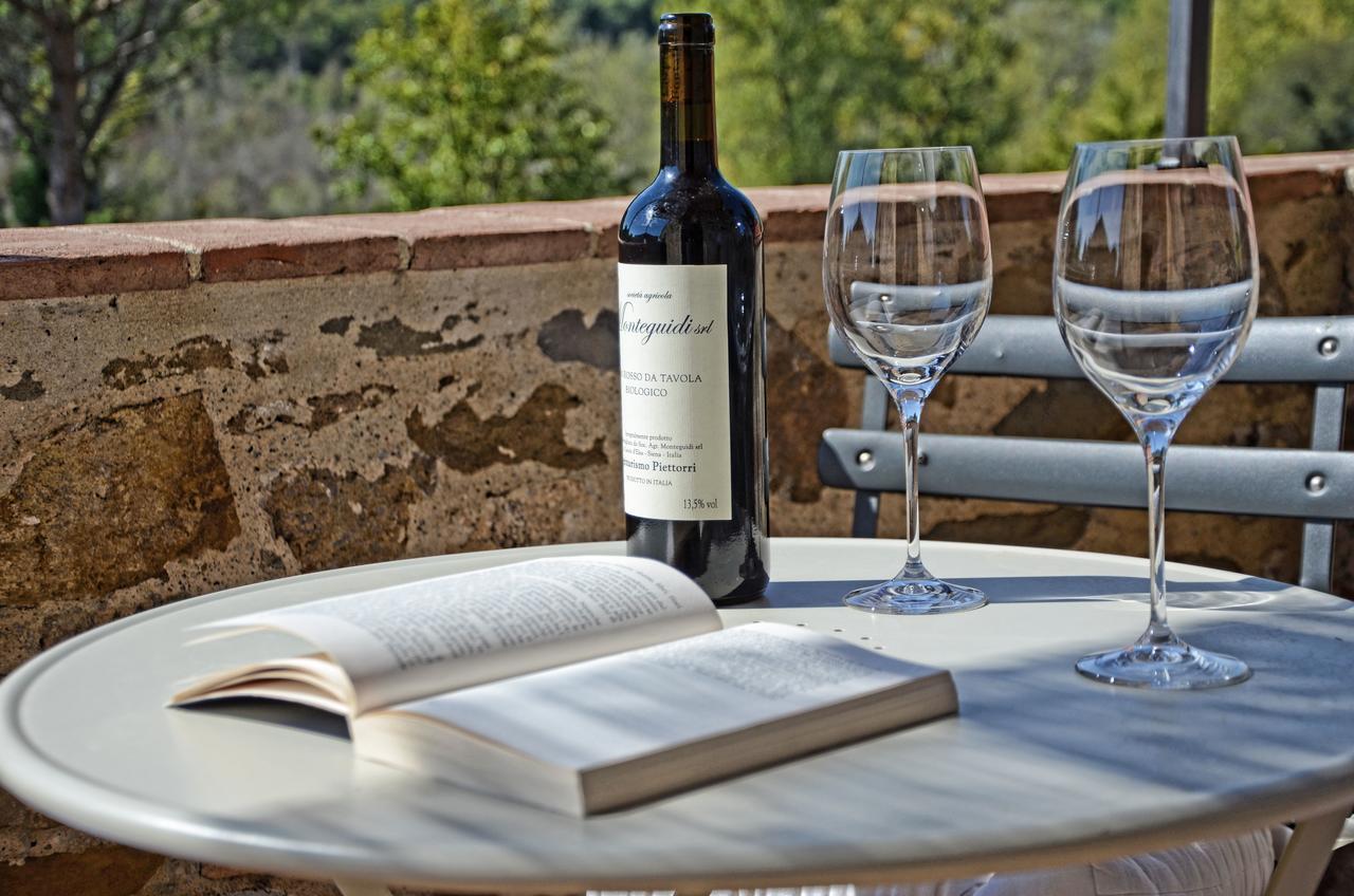 Agriturismo Piettorri 카솔레 델사 외부 사진